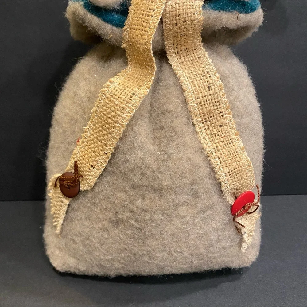 Bunnies By The Bay 1994‎ Limited Edition Krystal Suzanne Wool Holiday Bunny #527
